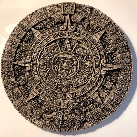 Aztec Stone Calendar - Picture 1 of 4